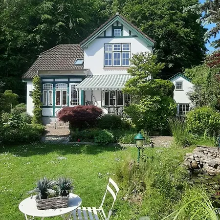 Дом отдыха Kapitaensvilla Ulsnis